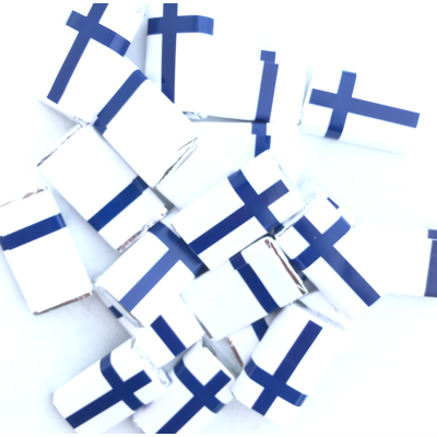 Suomen lippu maitosuklaapalat 75 kpl